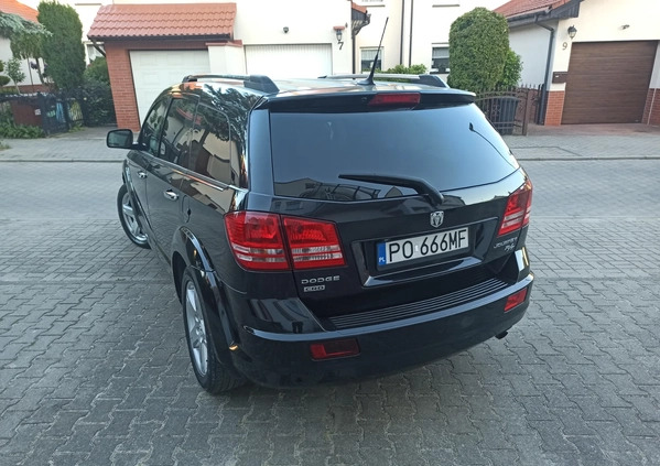 Dodge Journey cena 29990 przebieg: 167100, rok produkcji 2010 z Poznań małe 121